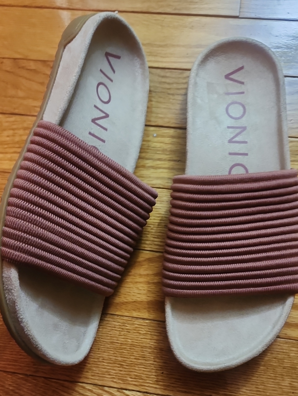 Vionic Evie Knit Women's Slide Sandals In The Color Withered Rose View 2
